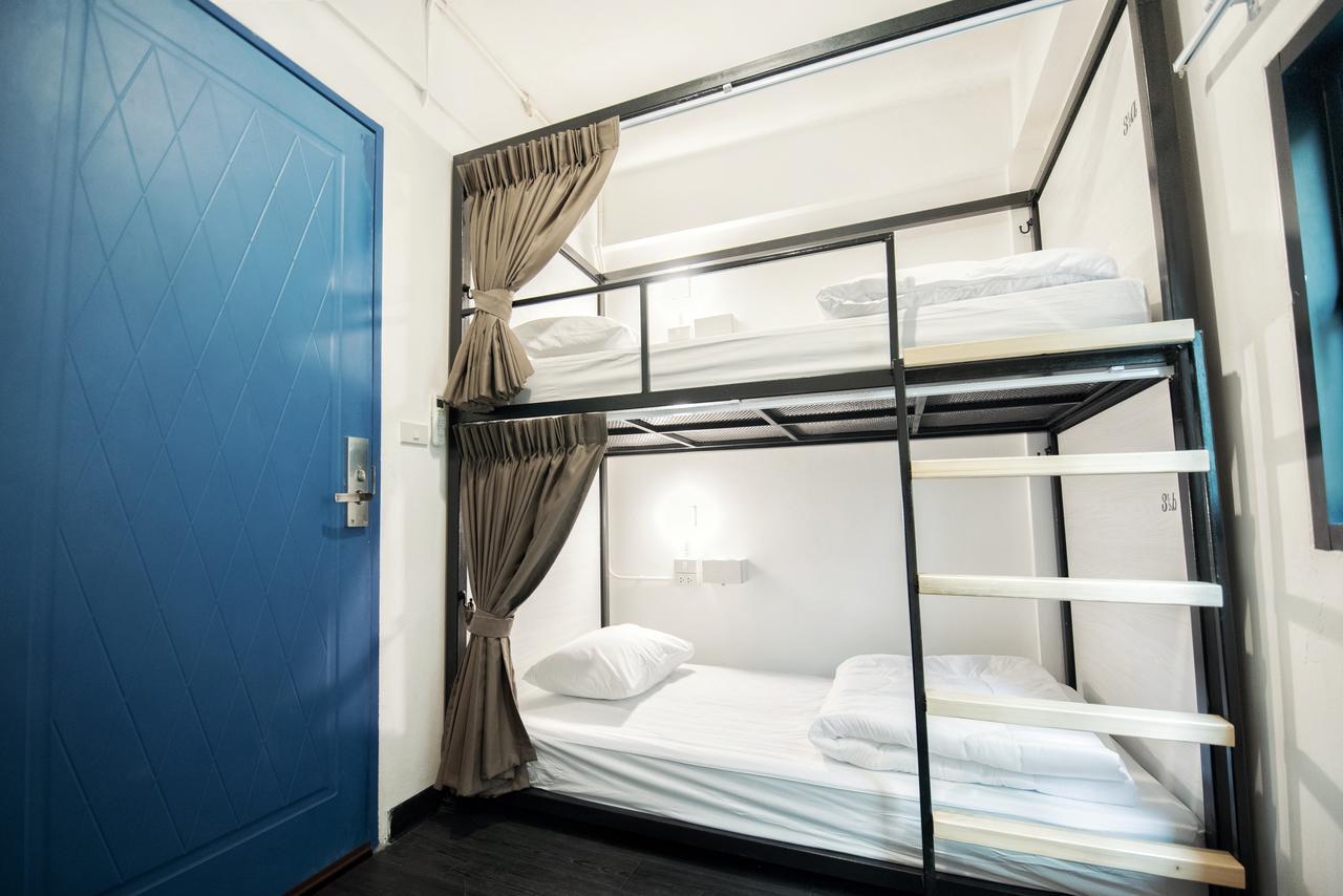 Moon House Hostel Bangkok Extérieur photo
