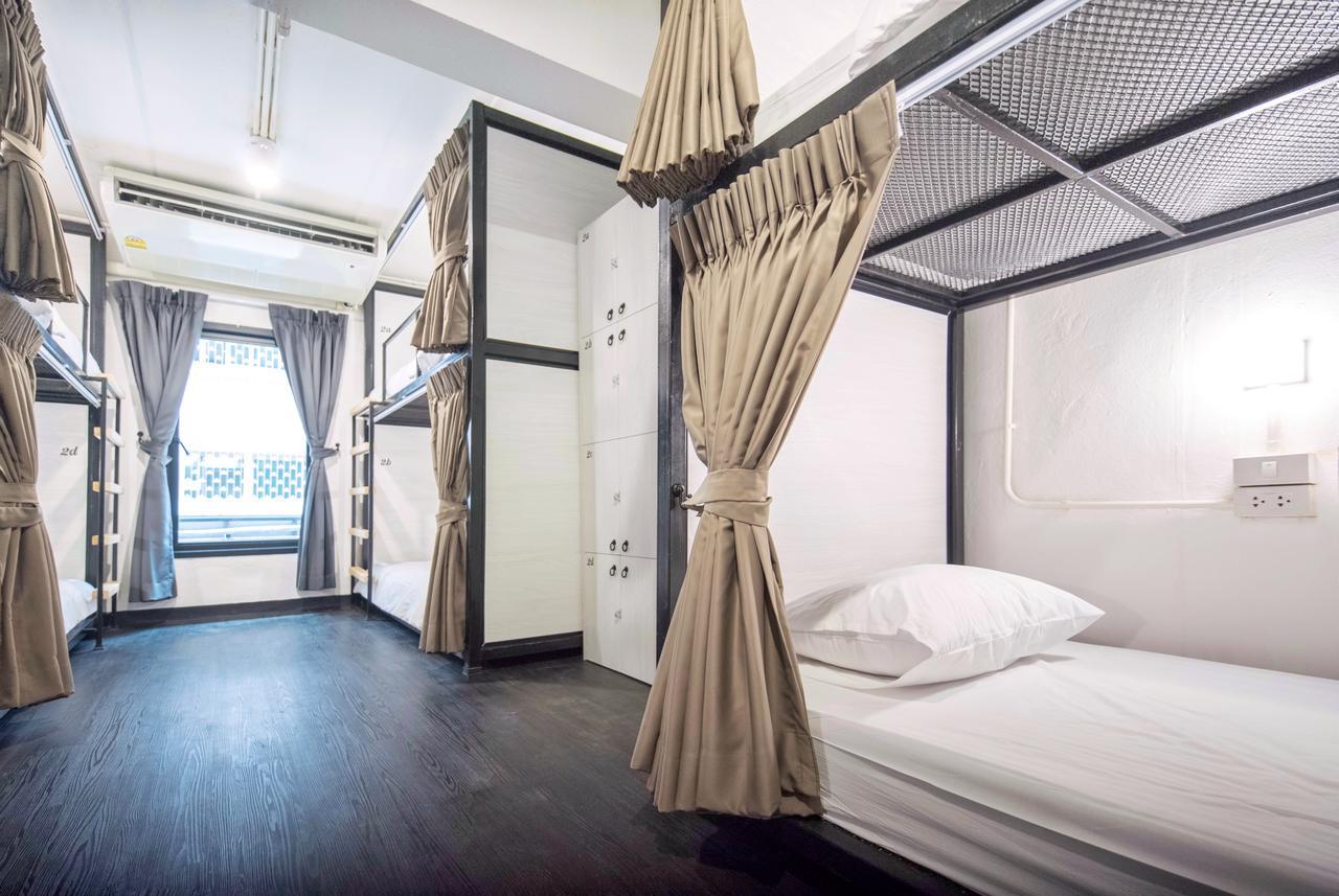 Moon House Hostel Bangkok Extérieur photo